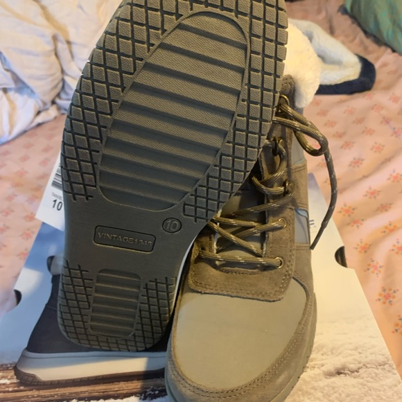 NIB Weatherproof Leather Chloe Boots - Picture 2 of 7